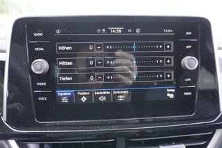 Volkswagen T-Roc R-Line 1,5TSI aAHK/19*Alu/Easy Open   ** - bilder 38
