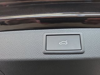 Skoda Karoq Sportline 2,0TDI DSG 4x4 Pano/4*J.Gar/aAHK/Navi    ** - bilder 19