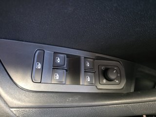 Skoda Karoq Sportline 2,0TDI DSG 4x4 Pano/4*J.Gar/aAHK/Navi    ** - bilder 23