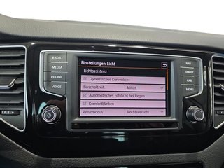 Volkswagen Golf Sportsvan Highl.1,4TSI 150PS Navi/BI-Xenon/Kamera - bilder 31