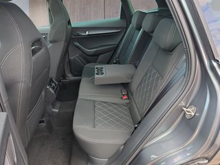 Skoda Karoq Sportline 1,5TSI DSG 4*J.Gar/Pano/aAHK/Matrix/Navi    ** - bilder 8