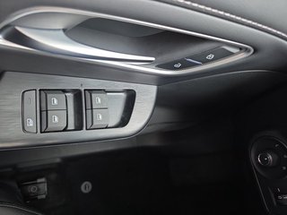 MG ZS Luxury 1,5 Hybrid+ 197PS 18*Alu/LED/Navi/Leder/Kamera   ** - foto 15