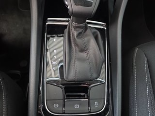 Skoda Karoq 1,5TSI DSG 18*Alu/aAHK/ACC/Kamera/Winterp.       ** - bilder 17