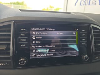 Skoda Karoq 1,5TSI DSG 18*Alu/aAHK/ACC/Kamera/Winterp.       ** - bilder 28