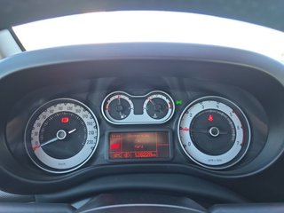 Fiat 500L 1.6 M-Jet 17*Alu/WR/Navi/Kamera/Temp. - bilder 13