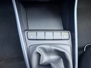 Hyundai i20 1.0 T-GDI Navi/Kamera/LED/Winterp.  ** - bilder 19