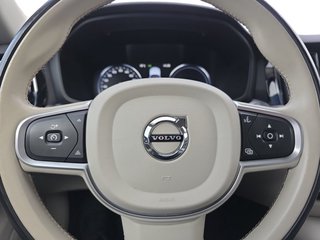 Volvo V60 T6 Twin Engine AWD 8*Alu/LED/Navi/el.Klappe - bilder 13