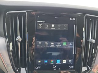 Volvo V60 T6 Twin Engine AWD 8*Alu/LED/Navi/el.Klappe - bilder 20