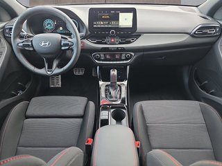Hyundai i30 Kombi N-Line 1.5 T-GDI 7DCT Keyless/ACC/LED/Navi/Winterp.  ** - foto 14