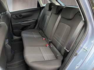 Hyundai i20 1,2 79PS Navi/Winterp/Kamera/Temp/Pdc  ** - foto 10