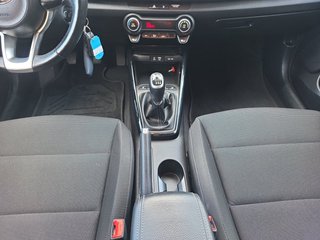 Kia Rio 1.4 100PS AHK/Navi/Kamera/Winterp/Klimaaut. - bilder 7