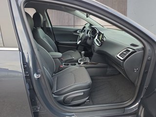 Kia Ceed 1,5 T-GDI 17*Alu/LED/Navi/Keyless/Winterp.    ** - bilder 12