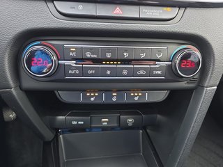 Kia Ceed 1,5 T-GDI 17*Alu/LED/Navi/Keyless/Winterp.    ** - bilder 20