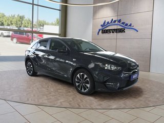 Kia Ceed 1,5 T-GDI 16*Alu/Navi/Kamera/Winterp/Temp.  ** - bilder 3