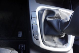 Kia Ceed 1,5 T-GDI 16*Alu/Navi/Kamera/Winterp/Temp.  ** - bilder 19