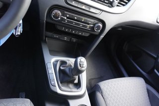 Kia Ceed 1,5 T-GDI 16*Alu/Navi/Kamera/Winterp/Temp.  ** - bilder 20