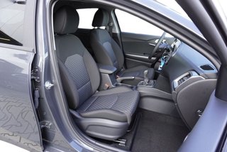 Kia Ceed 1,5 T-GDI 16*Alu/Navi/Kamera/Winterp/Temp.  ** - bilder 4