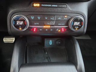 Ford Focus Turnier ST-Line 1,0 125PS Aut.LED/ACC/Navi/Kamera/Winterp. - bilder 18