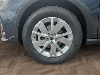 SEAT Arona FR 1,5TSI DSG aAHK/LED/ACC/Kamera/Winterp.  ** - bilder 9