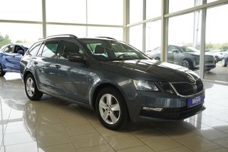 Skoda Octavia Combi Gebrauchtwagen Kaufen