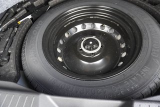 Nissan Qashqai 1,3 DIG-T Xtronic Pano/Head-Up/LED/el.Klappe  ** - bilder 10