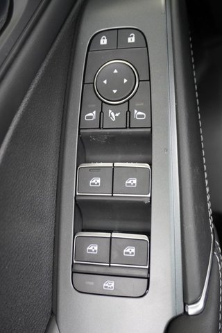 Nissan Qashqai 1,3 DIG-T Xtronic Pano/Head-Up/LED/el.Klappe  ** - bilder 22