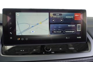 Nissan Qashqai 1,3 DIG-T Xtronic Pano/Head-Up/LED/el.Klappe  ** - bilder 24