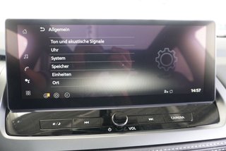 Nissan Qashqai 1,3 DIG-T Xtronic Pano/Head-Up/LED/el.Klappe  ** - bilder 41