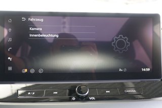 Nissan Qashqai 1,3 DIG-T Xtronic Pano/Head-Up/LED/el.Klappe  ** - bilder 45