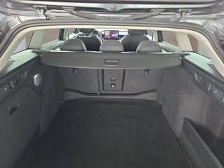 Skoda Superb Combi 2,0TDI DSG Navi/DCC/ACC/Kamera/Sitzhz.   ** - bilder 12