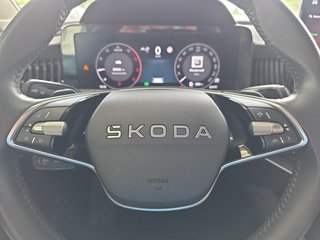 Skoda Superb Combi 2,0TDI DSG Navi/DCC/ACC/Kamera/Sitzhz.   ** - bilder 14
