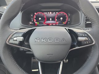 Skoda Karoq Sportline 1,5TSI DSG 4*J.Gar/aAHK/Matrix/Navi  ** - bilder 20