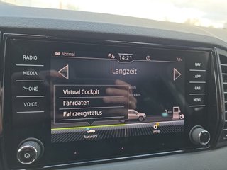 Skoda Karoq Sportline 1,5TSI DSG 4*J.Gar/aAHK/Matrix/Navi  ** - bilder 34