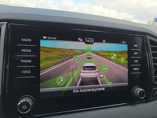 Skoda Karoq Sportline 1,5TSI DSG 4*J.Gar/aAHK/Matrix/Navi  ** - bilder 44