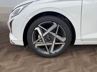 Hyundai i20 1.0 T-GDI 7DCT Navi/LED/Kamera/Winterp/Keyless  ** - bilder 11