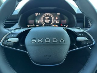 Skoda Kamiq Selection 1,5TSI DSG Kamera/LED/Kessy/Winterp.  ** - foto 16