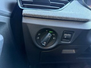 Skoda Kamiq Selection 1,5TSI DSG Kamera/LED/Kessy/Winterp.  ** - foto 17