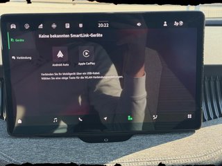 Skoda Superb Combi 2,0TDI DSG Navi/DCC/ACC/Kamera/Sitzhz.  ** - bilder 21