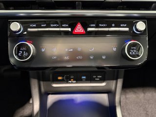 Hyundai TUCSON 1.6 T-GDI DCT Pano/Matrix/Keyless/el.Klappe   ** - foto 22