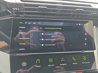 Peugeot 308 GT Hybrid 145 Matrix/18*Alu/Navi/Kamera  ** - foto 33