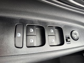 Hyundai i20 1.0 T-GDI Navi/Kamera/Winterp.  ** - bilder 18