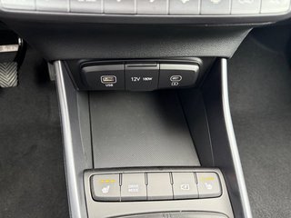 Hyundai i20 1.0 T-GDI Navi/Kamera/Winterp.  ** - bilder 19