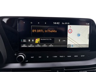 Hyundai i20 1.0 T-GDI Navi/Kamera/Winterp.  ** - bilder 21