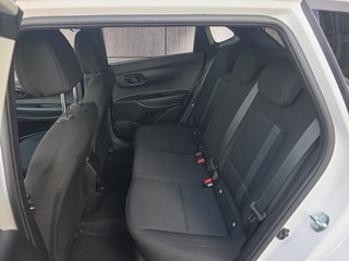 Hyundai i20 Black 1.0 T-GDI 7DCT Navi/Kamera/LED/Winterp.  ** - foto 9