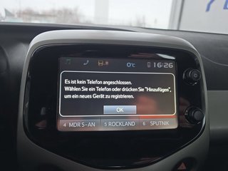 Toyota Aygo 1.0 x-play Kamera/Alu/WR/Temp. - bilder 22