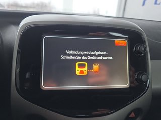 Toyota Aygo 1.0 x-play Kamera/Alu/WR/Temp. - bilder 23