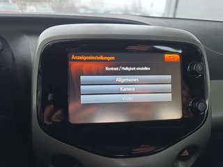 Toyota Aygo 1.0 x-play Kamera/Alu/WR/Temp. - bilder 28