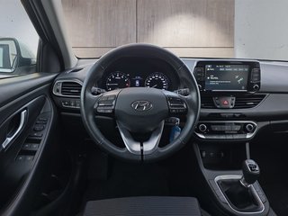 Hyundai i30 Kombi 1,5 110PS 16*Alu/Kamera/Pdc/Temp. - foto 9