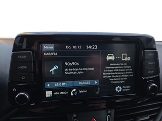 Hyundai i30 Kombi 1,5 110PS 16*Alu/Kamera/Pdc/Temp. - foto 22