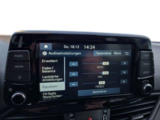 Hyundai i30 Kombi 1,5 110PS 16*Alu/Kamera/Pdc/Temp. - foto 27